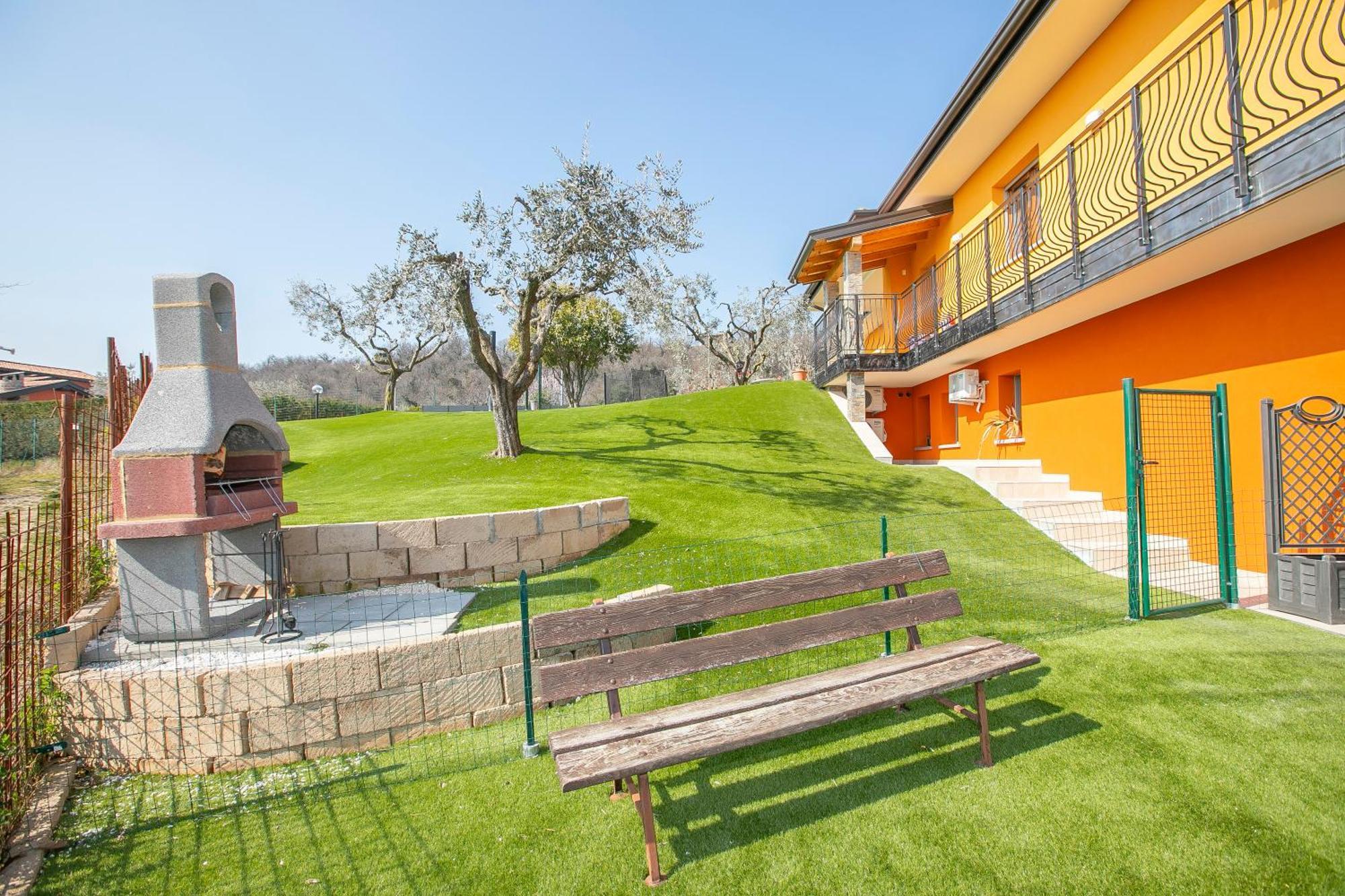 Villa Teresa Apt Lake Garda View - Happy Rentals Soiano Del Lago Exteriér fotografie